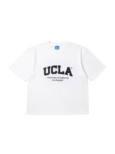 This is a casual and comfortable t-shirt by UCLA that is made out of high quality and sturdy material. With distinctive mood of the design, you can use it for your daily outfit.- Unique graphic print detail- Soft and sturdy cotton 100% fabric- Round ribbed neckline White Cotton Jersey T-shirt With Letter Print, Graphic Cotton Jersey T-shirt With Letter Print, Urban T-shirt With Text Print And Crew Neck, Graphic Cotton T-shirt For Streetwear, Oversized Graphic Print T-shirt For College, Cotton Crew Neck T-shirt With Text Print, Cotton T-shirt With Logo Print And Crew Neck, Oversized College Style T-shirt For Streetwear, Everyday Cotton T-shirt With Text Print