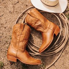 FREEBIRD STORES - BANDITO Cowboy Boots For Men, Street Accessories, Handcrafted Boots, Mens Cowboy Boots, Boots For Men, Men Vintage, Western Cowboy Boots, Mid Calf Boots, Boots For Sale