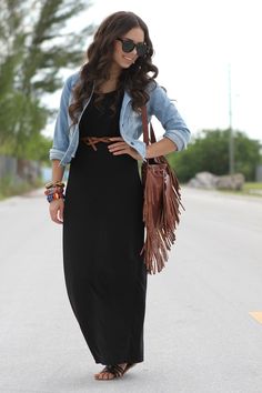 Dress And Denim Jacket, Chambray Shirts, Miami Trip, Jaket Denim, Miami Fashion, Black Maxi, Churidar, Everyday Dresses, Fashion Mode