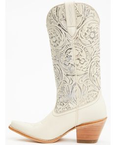 Cowgirl Boots Wedding, White Cowgirl Boots, Square Toe Western Boots, Womens Cowgirl Boots, Wedding Boots, Wedding 2025, Leather Western Boots, Fringe Boots, Cute Boots