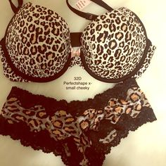 The Bra Size 32d; Cheky Panty Size Xsmall. 100% Authentic , Please Ask For Availability Before Purchasse. Thank You! Bra Outfits, Burlesque Bra, Winky Face, Girly Tops, Leopard Print Bra, Bra Outfit, Bday Wishlist, Pretty Bras, Fashion Dictionary