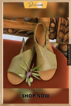 Plus Size Fashion Women's Leather Flat Sandals Buckle Strap Slippers Fish Mouth Shoes Casual Fish Mouth Sandals For Vacation, Summer Green Slingback Sandals With Buckle, Green Buckle Slingback Sandals For Summer, Casual Green Slingback Sandals With Ankle Strap, Green Buckle Closure Slingback Sandals For Summer, Casual Green Ankle Strap Slingback Sandals, Bohemian Style T-strap Sandals For Spring, Green Leather Wedge Sandals For Summer, Casual Fish Mouth Sandals For Spring