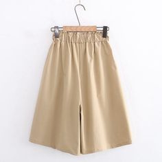 Summer Korean Style Cotton Wide Leg Capris Short Pants
 




Size  Chart (cm)




Size


Waist


Hips


Length


/




S


60-70


126


61


/




M


62-75


128


61


/




L


64-80


130


62


/




XL


66-85


132


62


/




Tips
1. 1inch =2.54cm
2. The size may have 2-3cm error due to manual measurement.
3. Please follow the size chart to select the size. Do not select directly according to your habits. Spring Solid Color Capris, Summer Cotton Solid Color Capris, Casual Solid Color Capri Length Pants, Summer Solid Color Cotton Capris, Summer Non-stretch Knee-length Capris, Casual Solid Color Capri Bottoms, Casual Solid Color Capri Length Bottoms, Summer Solid Color Capri Bottoms, Summer Capri Bottoms In Solid Color