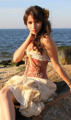 Bronze Steampunk Corset in Brocade Silk by LaBelleFairy on Etsy, $399.00 Stage Style, Making A Wedding Dress, Steampunk Corset, Steampunk Wedding, Overbust Corset, Victorian Steampunk, Steampunk Clothing, Wedding Lingerie, Dieselpunk