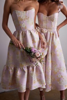 Introducing The Virginia Dress! She's the perfect midi-length dress featuring all things classy and elegant. She's made in our Light Lilac Baroque Floral brocade and flaunts a flirty side-front slit. Fall in love with beautiful boning details at the bodice, a stunningly laced corset back, and the sweetest gathered bottom ruffle tier for any and all occasions. *This item is FINAL SALE. No returns or exchanges. Please email us at love@vchapmanstudio.com for assistance with sizing! Bregje is 5'9.5" Tea Party Bridal Shower Ideas Outfit, Romantic Mood Board, Debut Inspiration, Grad Outfits, Baroque Floral, Light Lilac, Fashion Queen, Dress Up Day, Classy And Elegant