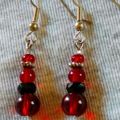 Red Santa Vtg Crystal Lampwork Bead Earrings Red Beaded Earrings For Holiday With Round Beads, Red Beaded Earrings For Holiday, Holiday Red Beaded Earrings With Ear Wire, Vintage Red Jewelry For Holidays, Red Vintage Jewelry For Holidays, Red Vintage Holiday Jewelry, Red Czech Glass Beaded Earrings With Dangling Beads, Handmade Red Czech Glass Beaded Earrings, Red Beaded Czech Glass Earrings