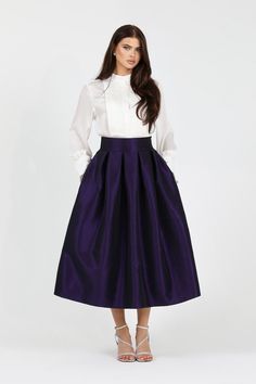 Plum Taffeta Skirt, Skirt With Pockets, Skirt for Women, Classic Skirt, Ball Gown Skirt, Formal Skirt, Wedding Skirt. Taffeta skirt with sash included. Skirt has a pockets. Taffeta skirt makes a classical elegant look. This skirt is perfect for any occasion.  Waistline can be made wider or more narrow. Skirt can be made longer or shorter. You can choose length from 70-155cm (27-45 inches). More skirts you can see here:  https://www.etsy.com/shop/DesirCouture?ref=seller-platform-mcnav&section_id= Formal Skirt Outfit, Couture Bridesmaid Dresses, Cocktail Skirts, Taffeta Skirt, Gown Skirt, Wedding Skirt, Classic Skirts, Womens Skirts, Formal Skirt