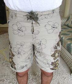 "mens Clothing Vintage mens shorts mens Floral shorts flowers shorts Khaki Shorts beach shorts summer shorts boho shorts booty shorts L Ready to ship. waist: ( 88 cm ) 34.6\" HIP ( 110 cm ) 43.3\" length: ( 53 cm ) 20.9\" Tag Size L NOTE The color on the pictures may vary due to monitor settings and light reflections. We appreciate your patience. Thank you so much for looking at my works! Please do not hesitate to contact with me for any questions. See you." Hawaiian Summer Bottoms Short Length, Hawaiian Style Summer Bottoms In Short Length, Hawaiian Style Summer Shorts, Beach Style Shorts For Festival, Beachy Style Shorts For Festivals, Beachy Shorts For Beach Season Festivals, Beachy Shorts For Festival, Beachy Shorts For Festival And Beach Season, Beach Season Festival Beachy Shorts