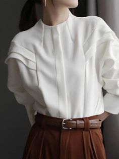 Batwing Sleeve, Bat Wings, Short Sleeves Tops, Work Wear, Porter, Round Neck, Top Blouse, Pants For Women, Blouses