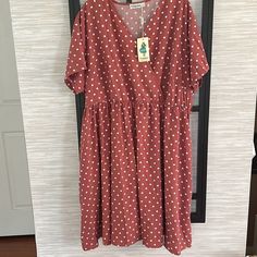 Nemidor Mauve Polkadot Short Sleeve Dress Size 22 Plus Size Brand New Has Pockets *Missing Belt*** Pit To Pit 25 Inches Flat Or 50 Inches Around Hips Measure 31 Inches Flat Or 62 Inches Around Length Shoulder To Bottom Approximately 43 Inches E Plus Size Brands, Short Sleeve Dress, Sleeve Dress, Pink White, Short Sleeve Dresses, Polka Dots, Midi Dress, Plus Size, Womens Dresses