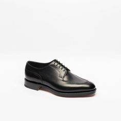 Derby laced-up shoeBlack calfLeather soleF fitting202 lastReference: Dover Black Calf (F 202)/I Black Lace-up Oxfords With Leather Sole, Timeless Goodyear Welted Lace-up Shoes With Round Toe, Timeless Lace-up Shoes With Rubber Sole For Office, Black Lace-up Dress Shoes For Derby, Timeless Formal Lace-up Leather Shoes, Elegant Goodyear Welted Lace-up Derby, Elegant Goodyear Welted Lace-up Derby Shoes, Calf Leather Lace-up Dress Shoes For Semi-formal, Timeless Goodyear Welted Leather Lace-up Shoes