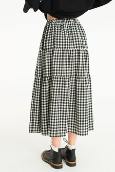 Faye Gingham Skirt, Black Gingham Midi Skirt, Black Gingham Dress Outfit, Gingham Maxi Skirt, Gingham Skirt Outfit, Fairycore Dark, Gingham Skirt, Aesthetic Y2k, Dark Academia Aesthetic, Academia Aesthetic