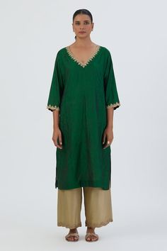 Green silk kurta featuring placed thread embroidered scalloped motifs, highlighted by sequin embellishments and side pocket. Comes with pant. - Aza Fashions Elegant V-neck Kurta With Zari Work, Elegant V-neck Kurta With Floral Embroidery, Green Thread, Pant Women, Pant For Women, Silk Kurta, Kurta With Pants, Fashion App, Green Silk