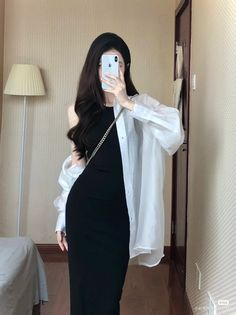 Korean Dress Casual, Modest Dresses Casual, Korean Casual Outfits, Fashionista Clothes, Korean Dress, Ulzzang Fashion, Fashion Attire, Modest Fashion Outfits, Fashion Design Clothes