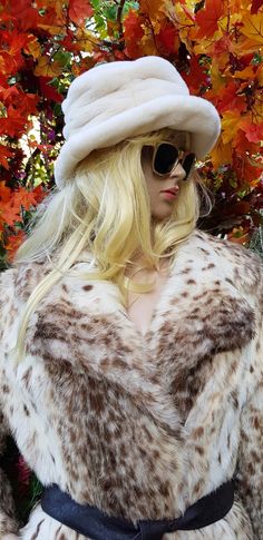 "Lovely vintage original 1990s white faux fur bucket hat with brim by Whitely. Gorgeous thick fluffy faux fur in white. White silky fabric lining on the inside. A lovely retro glamerous piece. Warm and cosy, perfect for Autumn and Winter. Material: synthetic fibres. Condition: The piece has been carefully hand washed and is in very good vintage condition. Size: 🦋measurements to follow shortly🦋 Circumference: xx inches About: \"Mijkra\" is a UK based artist/photographer and designer creating and sourcing unique original pieces in a converted stable/barn in the heart of Oxfordshire and in the back of a vintage campervan. This store, hosted by Etsy, will showcase and sell a range of unique artisan bohemian hand created clothing, \"art to wear\", accessories,  jewellery and homeware, remodel White Faux Fur Winter Hat, Fluffy White Winter Hat, White Hat With Faux Fur Lining For Winter, White Winter Hat With Faux Fur Lining, White Bucket Hat For Fall, White Fluffy Winter Hat, Fur Bucket, Russian Hat, Faux Fur Bucket Hat