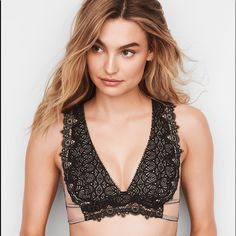 New With Tags Victoria's Secret Dream Angels Chantilly Lace Plunge Bralette Black (D6s) $39.50 Made To Be Seen: With Intricate Chantilly Lace And Sheer Mesh At The Sides, This Sexy Style Is Also Lined For No-Show Through. Lightly Lined For Shape Wireless Cups Pulls On; No Closure Plunge Neckline Back Lace Detail Hand Wash Imported Nylon/Polyester/Spandex Dg-372-913 **I Give An Automatic 15% Discount When You Bundle 2 Or More Items! Victoria's Secret Low-cut Bra For Night Out, Victoria's Secret Triangle Top With Built-in Bra, Cup Pulls, Plunge Neckline, Black Bralette, Chantilly Lace, Plunging Neckline, Black Tan, Black And Tan