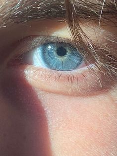 #blueeyes #pretty #eyes Blue Eye Aesthetic Male, One Green Eye One Blue Eye, Gray Blue Eyes Aesthetic, Light Blue Eyes Aesthetic Male, Icy Blue Eyes Male, Cobalt Blue Eyes, Cornflower Blue Eyes, Bright Blue Eyes Aesthetic, Blue Eyes Guys