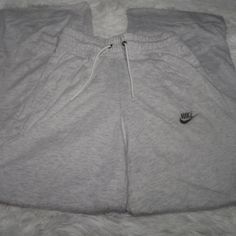 Size Xs New With Tags Lightweight Cotton-Poly Blend Feels Super Soft And Is Made From Recycled Materials Elasticated Cuffs And Waistband Offer A Comfortable, Secure Fit Nike Full Length Cotton Bottoms, Nike Full-length Cotton Bottoms, Nike Casual Full-length Joggers, Nike Casual Full-length Pants, Nike Leisure Pants For Spring, Nike Casual Full Length Pants, Gray Sportswear Bottoms For Spring, Full Length Cotton Nike Bottoms, Fitted Nike Cotton Bottoms