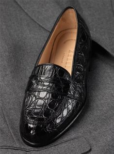 Formal Fitted Loafers With Crocodile Pattern, Fitted Crocodile Pattern Loafers For Business, Fitted Leather Loafers With Crocodile Pattern, Elegant Moc Toe Dress Shoes With Crocodile Pattern, Elegant Leather Moc Toe Shoes With Crocodile Pattern, Classic Black Crocodile Pattern Loafers, Classic Crocodile Pattern Loafers For Office, Classic Moc Toe Dress Shoes With Crocodile Pattern, Classic Crocodile Pattern Loafers For Business