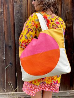 Oversized Retro Canvas Bag. Orange and Pink Mid Century Modern - Etsy Beach Bag Gift, Colorful Mid Century Modern, Modern Bag, Pink Tote Bags, Colorful Bags, Pink Tote, Orange Bag, Beach Tote, Modern Retro