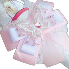 White Butterfly Knot Hair Accessories For Gift, Cute Butterfly Knot Bow For Gift, Cute Bow With Butterfly Knot For Gifts, White Ribbon Bow For Gift, Cute Party Bow With Ribbon, Cute Ribbon Bow For Party, Cute Ribbon Bow For Parties, Cute Pink Butterfly Knot Hair Accessories, Cute Satin Bow For Gifts