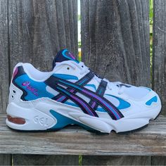 Brand New In The Box I Ship Daily. Fast Delivery. Size 4 Big Boys - Or Fits Like A Womens 6 Gel-Kayano 5 Model Finally Makes Its Return. The Silhouette Maintains The Iconic Original Details And It's Legendary Comfort With An Even Lighter Weight. Features Classic 90's Aesthetic: A Bulky Silhouette, Heavy Use Of Overlays, Aggressive Tiger Stripe Branding And Bold, Directional Tooling Includes The Original Trusstic Technology. The Gel-Kayano 5 Og Shoe Features Asics Iconic Gel Technology Cushioning Asics Low-top Sneakers With Air Cushioning, Asics Low-top Sporty Skate Shoes, White Asics Sneakers With Air Max Cushioning, Casual Asics Sneakers With Laces, Sporty Blue Asics Sneakers, Asics White High-top Running Shoes, White High-top Asics Running Shoes, Low-top Asics Running Shoes, Asics Casual Sneakers With Cushioned Footbed