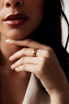 Rory - Basic Thick Ring is the perfect must-have ring for your everyday look. Crafted with a quality materials, it is lightweight and hypoallergenic, giving you a comfortable, stylish look all day. MATERIAL: 18k PVD Gold plated, Stainless steel DIMINSIONS: 6 mm SIZES: 5, 6, 7, 8, 9, 10 Water resistant, tarnish resistant, hypoallergenic, & nickel/lead free. Female Owned Business, Thick Ring, How To Apply Makeup, Steel Jewelry, Stainless Steel Jewelry, Jewelry Bags, Jewelry Care, Everyday Look, Gold Plate