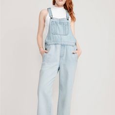 Brand New With Tags Sadly Do Not Fit Me :( Casual Light Wash Overalls, Wide Leg Light Wash Overalls With Pockets, Casual Wide Leg Overalls With Side Pockets, Casual Wide-leg Overalls With Side Pockets, Trendy Light Wash Overalls For Workwear, High Rise Blue Jumpsuits And Rompers With Pockets, High Rise Jumpsuits And Rompers With Pockets, Blue High Rise Jumpsuits And Rompers With Pockets, Casual High Waist Light Wash Overalls