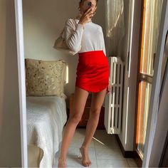 New With Tags. Red Satin Mini Skirt. Great For Holidays. #Holiday #Miniskirt #Redsatin Mini Skirt Fashion, Female Streetwear, Satin Mini Skirt, Y2k Skirts, Red Mini Skirt, Christmas Party Outfits, Chic Skirts, Christmas Outfits, Zara Skirts