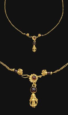 A GREEK GOLD AND GARNET NECKLACE   HELLENISTIC PERIOD, CIRCA 3RD-2ND CENTURY B.C. [with close up of terminals and pendant] Ancient Greek Jewelry, Ancient Jewels, Hellenistic Period, Roman Jewelry, Ancient Jewellery, Ancient Greek Art, Rome Antique, Antique Engagement Ring, Historical Jewellery