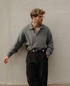 Sweater Outfits For Men, Men's Winter Outfits, Mens Outfit Ideas, Mens Smart Casual, Mens Fall Fashion, Grandpa Fashion, Sweater Cardigan Outfit, Men's Casual Dress, Grey Sweater Outfit