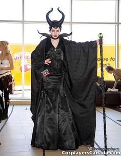 Malecifent Costume, Maleficent Cosplay, Comic Con Costumes, Maleficent Costume, 3d Dragon, Compression Shirts, Comic Con Cosplay, Epic Cosplay, Disney Cosplay