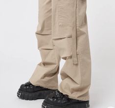 MINGA RHEO TAN & BROWN TECH CARGO PANTS ~SIZE L ~ NWT~ $98 CHOOSE YOUR COLOR Techwear Khaki Pants With Side Pockets, High Waist Beige Cargo Pants For Streetwear, Khaki Techwear Bottoms With Cargo Style, Fall Techwear Cotton Cargo Pants, Beige Full-length Parachute Pants For Streetwear, Khaki Cargo Style Bottoms For Fall, Relaxed Khaki Techwear Bottoms, Beige High-waist Baggy Cargo Pants, Beige Baggy High Waist Cargo Pants