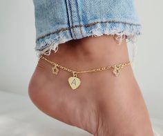 Dainty Anklet, Minimalist Ankle Bracelet, Gold Anklet, 18k Gold Filled Anklet, Beach Anklet, Boho Anklet, Gift for Her, Chain Anklet ------------------------------------------------------------------------------------- ♥ Personalize anklet with your initial. The anklet is 18K Gold Filled and comes with a personalized custom heart. Ready for gift giving! <3 ♥ DETAILS - Material: 14k Gold plated & 18k Gold Filled  - Nickel free hypoallergenic for sensitive skin - Lightweight, perfect for everyday Adjustable Anklets For Valentine's Day Gift, Personalized Adjustable Dainty Anklets, Personalized Adjustable Anklets As Gift, Personalized Adjustable Anklet For Gift, Personalized Dainty Adjustable Anklets, Dainty Personalized Adjustable Anklets, Birthday Gift Girlfriend, Dainty Anklet, Anklet Chain