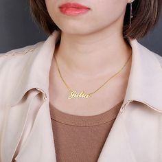 Elegant Name Chain Necklace For Gift, Elegant Gold Name Necklace With Clavicle Chain, Elegant Yellow Gold Name Necklace As Gift For Her, Elegant Round Gold Plated Name Necklace, Yellow Gold Plated Necklaces For Anniversary, Elegant Gold-plated Necklaces Suitable For Gifting, Elegant Gold Plated Necklaces For Gifts, Elegant Gold-plated Necklaces, Gold Nameplate Chain Necklace For Personalized Gift