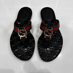 Brand New Gucci Sandals. Only Worn 4 Times! No Stain. Black Gucci Sandals For Summer, Gucci Designer Flat Sandals, Gucci Black Luxury Sandals, Black Gucci Open Toe Sandals, Black Gucci Luxury Sandals, Black Chic Gucci Sandals, Chic Black Gucci Sandals, Gucci Sandals With Round Toe For Vacation, Gucci Luxury Flat Heel Sandals