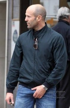 Jason Statham Body, Husband Clothes, Indian Wedding Photography Couples, Jon Hamm, Dad Fashion, Mens Fashion Rugged, Harrington Jacket