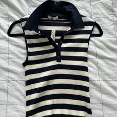 Thick Sweater Material Striped Tank Nwt Blue And White Striped Shirt, Thick Sweater, Thick Sweaters, Madewell Sweater, Sweater Tank, Sweater Material, Striped Tank, Striped Sweater, Stripe Sweater