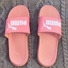 Pink Puma Slides. Front Looks Brand New But Bottom Isn’t The Cleanest But Also Not Bad At All Puma Slippers, Puma Slides, Vs Pajamas, Puma Rihanna, Pink Pumas, Pink Slides, Army Pants, Shoes Puma, Pink Fur