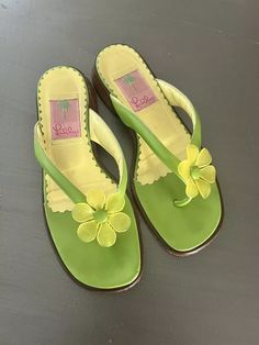 LILLY PULITZER Lime Green Leather Flower Thong Sandals | eBay Leather Flower, Leather Thong Sandals, Leather Flowers, Flower Applique, Thong Sandals, Green Leather, Lime Green, Lilly Pulitzer, In Italy