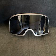 Nwt . Unisex Visor Sunglasses . Polycarbonate 100% Uv Protection. Frame Color Grey Silver. Black Lent. Modern Gray Shield Sunglasses With Uv Protection, Modern Gray Anti-reflective Shield Sunglasses, Modern Gray Tinted Shield Sunglasses, Visor Glasses, Visor Sunglasses, Brand Accessories, Glasses Accessories, No Brand, Uv Protection