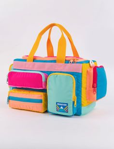 Sacs Design, Tas Fashion, Camping Bag, Make Up Bag, The Bag, Cute Bags, Mode Inspiration, Sport Bag, Mode Style