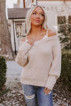 - Welcome this versatile sweater to your closet!
 - Tight knit birch colored material with ribbed detail
 - V-neckline 
 - Long sleeves 
 - Relaxed silhouette that ends in a straight hemline
                                     
 
                                     Measurements S :  Bust 40", Hip 34", Length 21", Sleeve Length 20", Waist 38".  M :  Bust 42", Hip 36", Length 21.5", Sleeve Length 20", Waist 40".  L :  Bust 44", Hip 38", Length 22", Sleeve Length 20.5", Waist 42". Versatile Sweater, Pleated Pants, Hip Length, Distressed Jeans, Skyscraper, Length Sleeve, Shopping Outfit, Tights, Graphic Sweatshirt