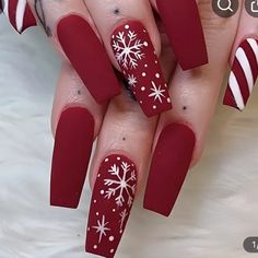 New In Box 24 Pcs. Ready To Wear Easy On. Easy Off. Great Nails For Holiday Season! Comes With Adhesives Long Length Glossy Red Smoke Free Home. Pet Free Home Monday-Thursday Shipping Nagel Tips