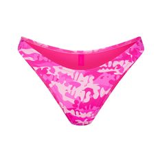 SIGNATURE SWIM CHEEKY TANGA BOTTOMS | PINK SKIMS CAMO Vacay Outfits, Cute Swimsuits, Pink Camo, Bathing Suit, Bathing Suits, Classic Style, Camo, Sleek, Swimming