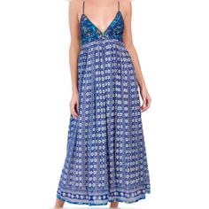 Free People Grommet Detail, Pleated Skirt, Open Back Criss Cross Straps With Floral Pattern, Lined. Sleeveless V-Neck Maxi Dress Type. Cotton/Modal Roughly 58in Length. Never Been Worn. Blue Nwot Fits Like A Small To Medium. Bohemian Rayon V-neck Sundress, Blue Printed V-neck Sundress, Casual Blue Maxi Dress With Boho Print, Beach Maxi Dress With Boho Print And Spaghetti Straps, Beach Boho Print Maxi Dress With Spaghetti Straps, Sleeveless Blue Maxi Dress With Boho Print, Beachwear V-neck Rayon Dress, Blue Boho Print V-neck Dress, Bohemian Sundress With V-neck In Rayon