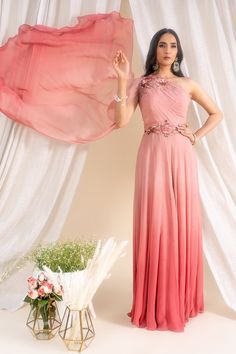 Silky Bindra-Ombre Dusty Pink Georgette Gown-INDIASPOPUP.COM Sangjit Backdrop, Dusty Pink Gown, Applique Patchwork, Farewell Dresses, Ombre Gown, Drape Gown, Ombré Dress, Georgette Gown, Best Gowns