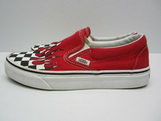 Vans Off The Wall Unisex Skate Shoes Red 500714 Checkered Flames Men's 6 Pre-owned in good condition Vans Shoe, Skater Shoes, Rainbow High, Vans Off The Wall, Vans Authentic Sneaker, Off The Wall, Vans Classic Slip On Sneaker, Skate Shoes