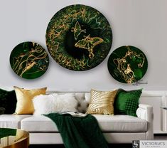 Emerald Green and Gold Leaf Abstract Set of Three Paintings on round canvas,Textured painting, Round Сanvas art, Large wall art, Modern Art, Artwork for Home, Office painting by Victoria Stepanovska by Victoria's Art Design on Etsy. I can offer Original Oil Painting Abstract on canvas, Wall Art, Gallery Wrap and Stretched Canvas. 100% hand painted oil painting on artist grade. Real Oil Paints, Real Art. Each oil painting is created by hand using only the finest canvas and oil paints available!