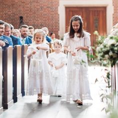 Size Is The Middle Flower Girl! Please Don’t Hesitate To Contact Me For Sizing Help. Slip Included. Hand Washed, Hung Dry! Heirloom Flower Girl Dress, White Dress Girls, Vintage White Dress, White Vintage Dress, Heirloom Dresses, Girls White Dress, Photo Inspo, Kids' Dresses, Dress Collection